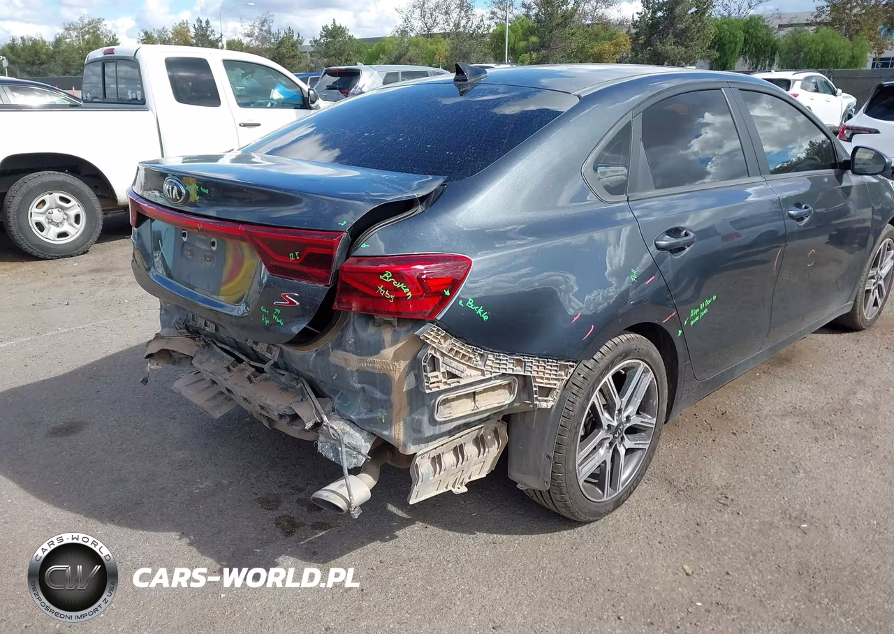2019 Kia Forte S VIN:3KPF34AD0KE081716 - 6