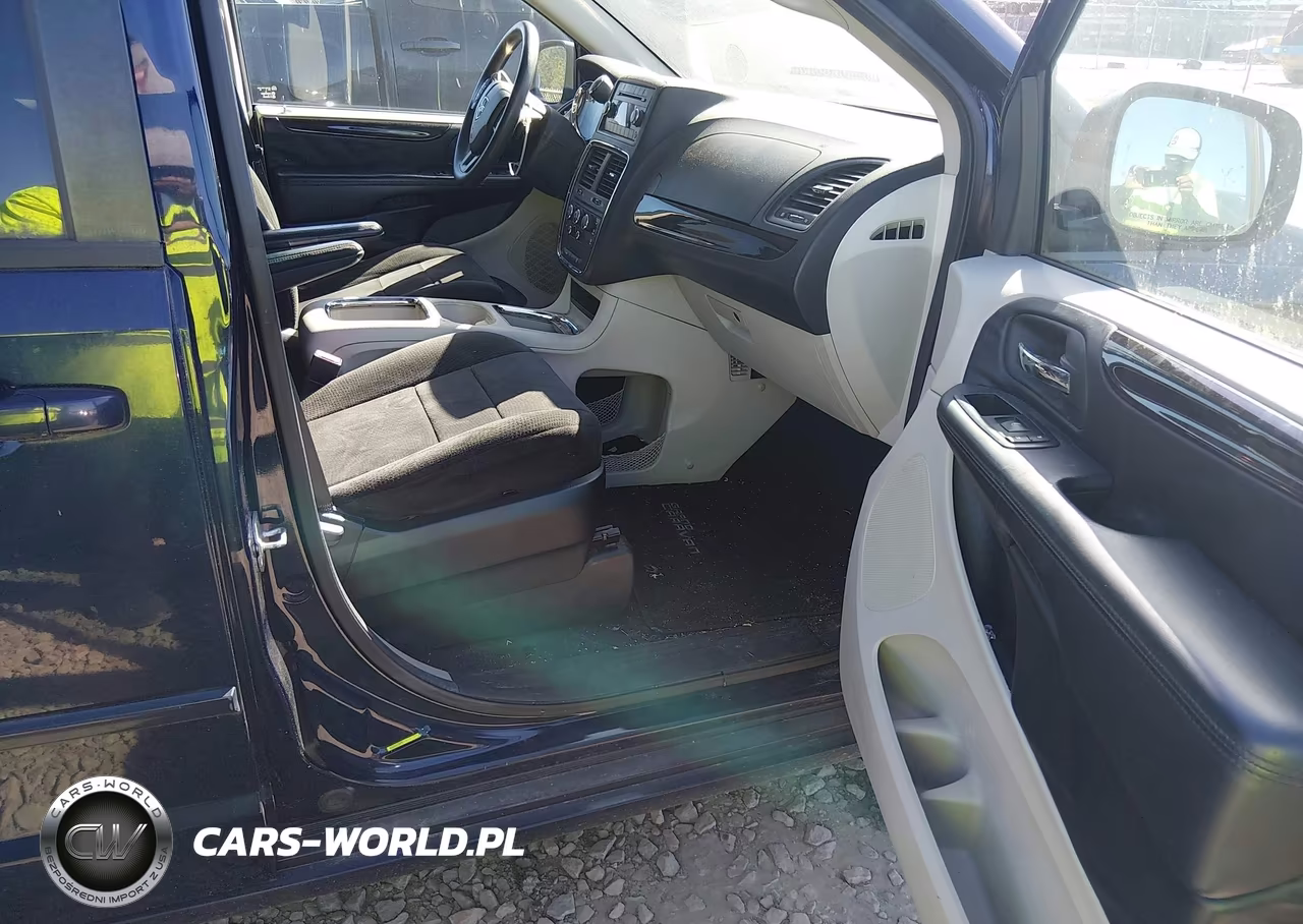 2013 Dodge Grand Caravan Sxt VIN:2C4RDGCG2DR611706 - 5