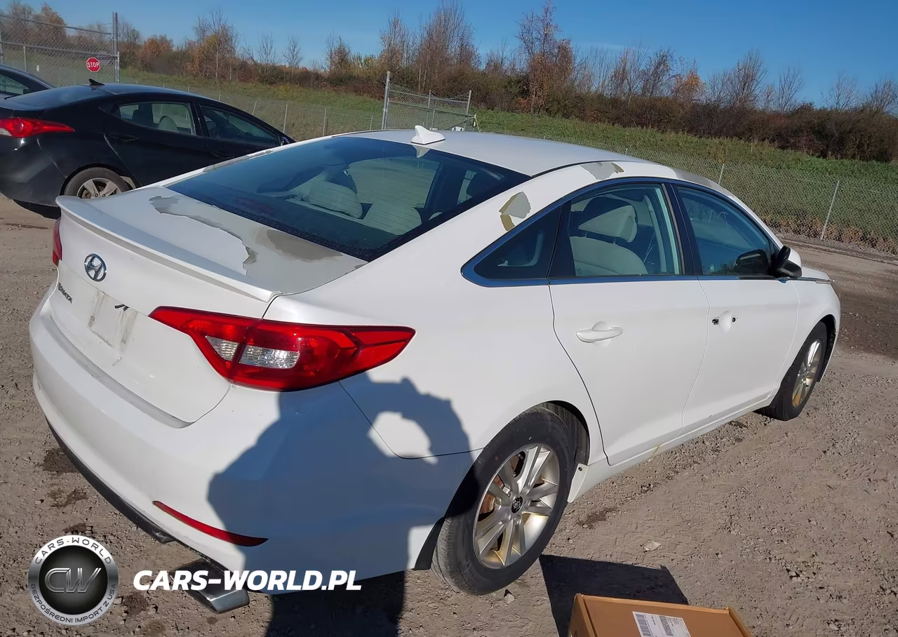 2015 Hyundai Sonata Se VIN:5NPE24AF5FH210664 - 4