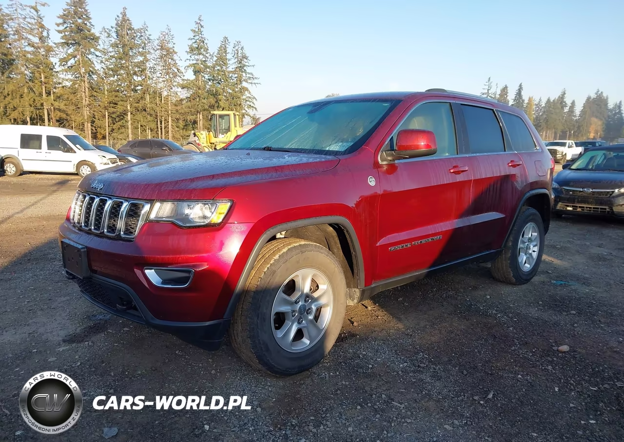 2017 Jeep Grand Cherokee Laredo 4X4 VIN:1C4RJFAG9HC908640 - 2