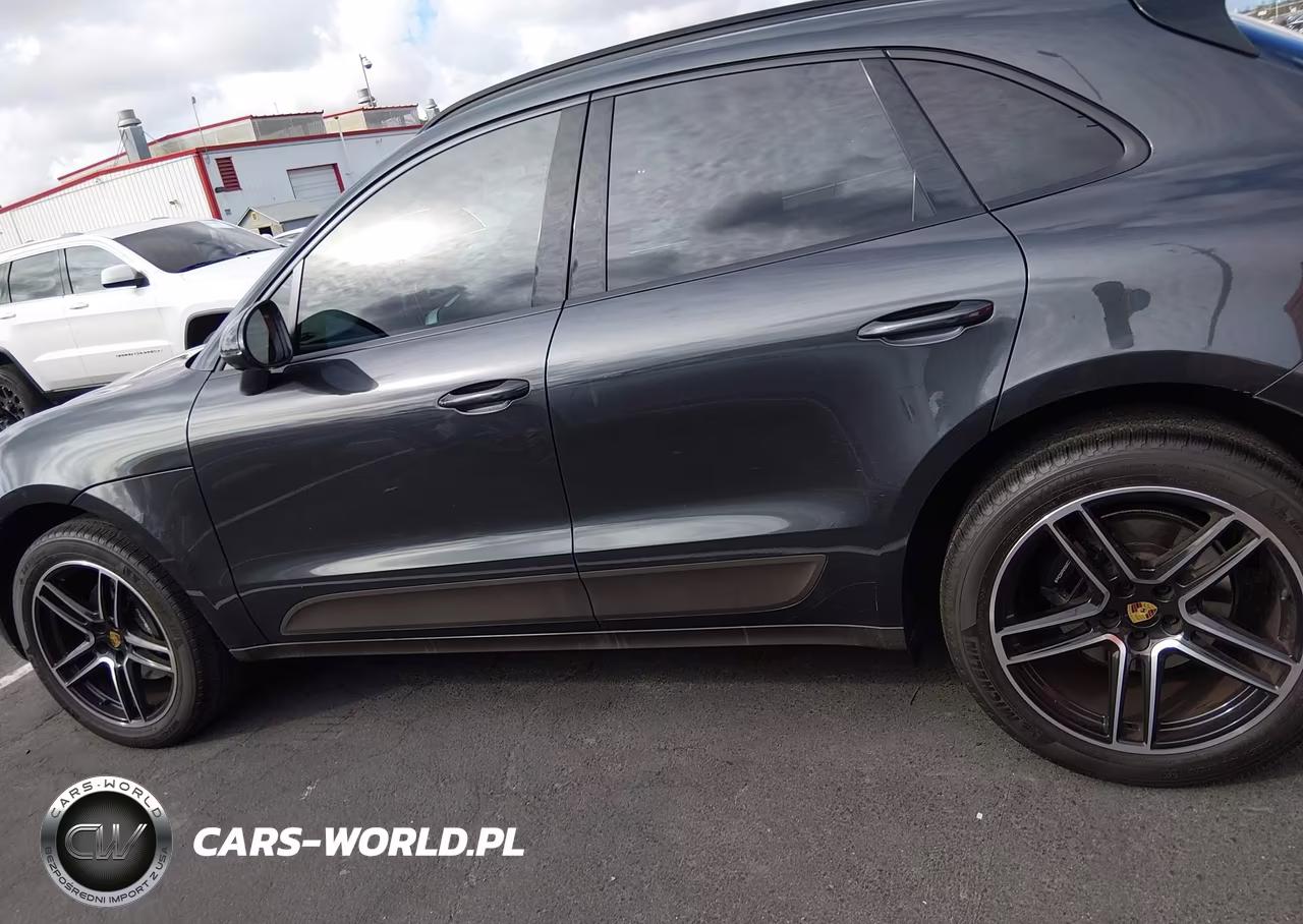 2021 Porsche Macan VIN:WP1AA2A54MLB07434 - 14