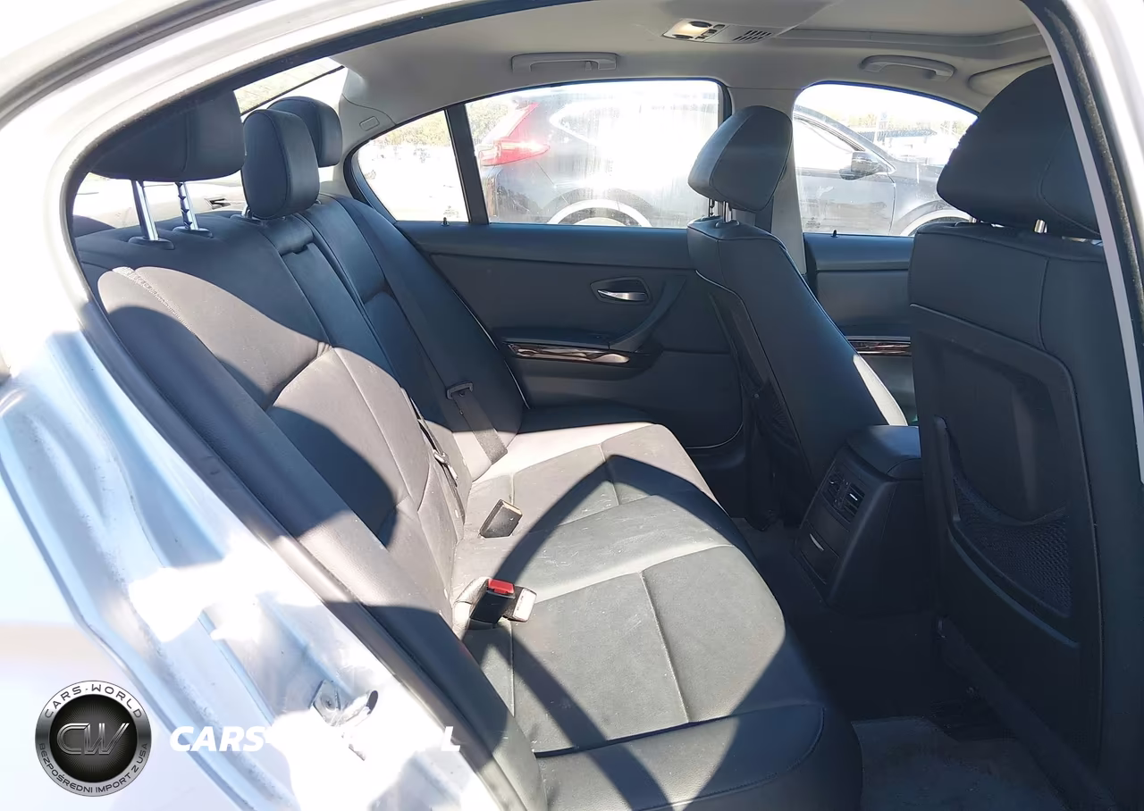 2006 BMW 325Xi VIN:WBAVD13576KV05843 - 8