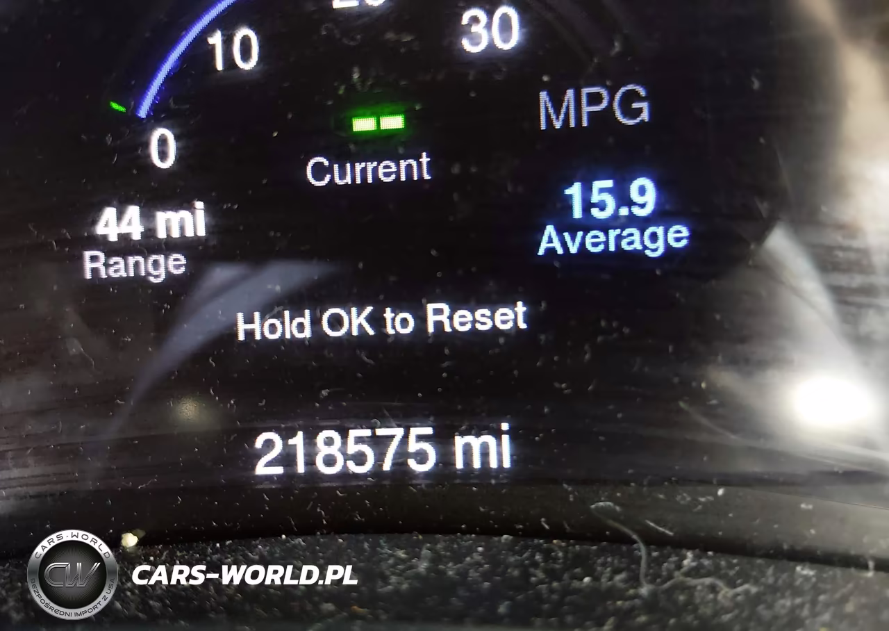2014 Jeep Grand Cherokee Laredo VIN:1C4RJFAG8EC414975 - 15