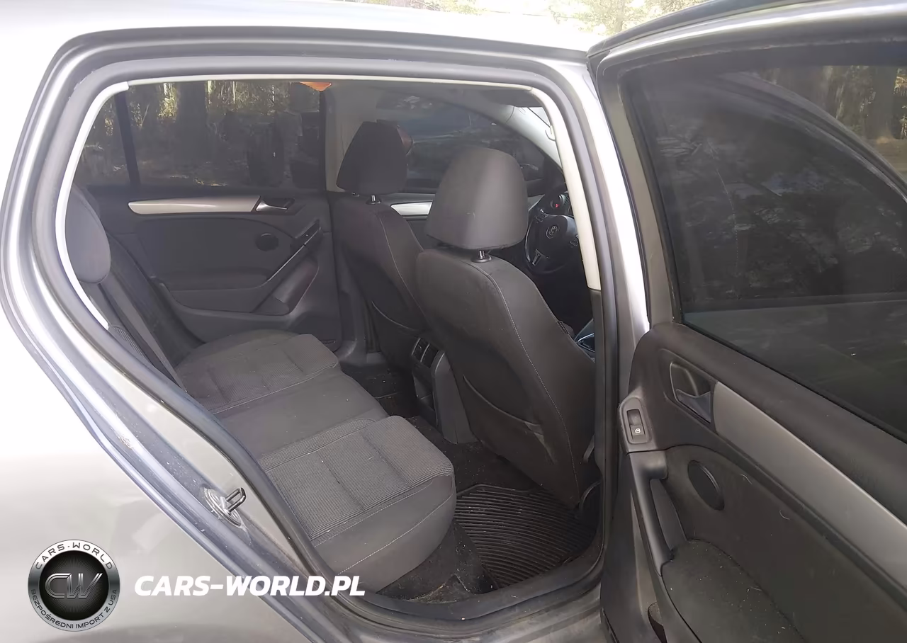 2013 Volkswagen Golf 2.0L Tdi 4-Door VIN:WVWNM7AJ9DW016484 - 8