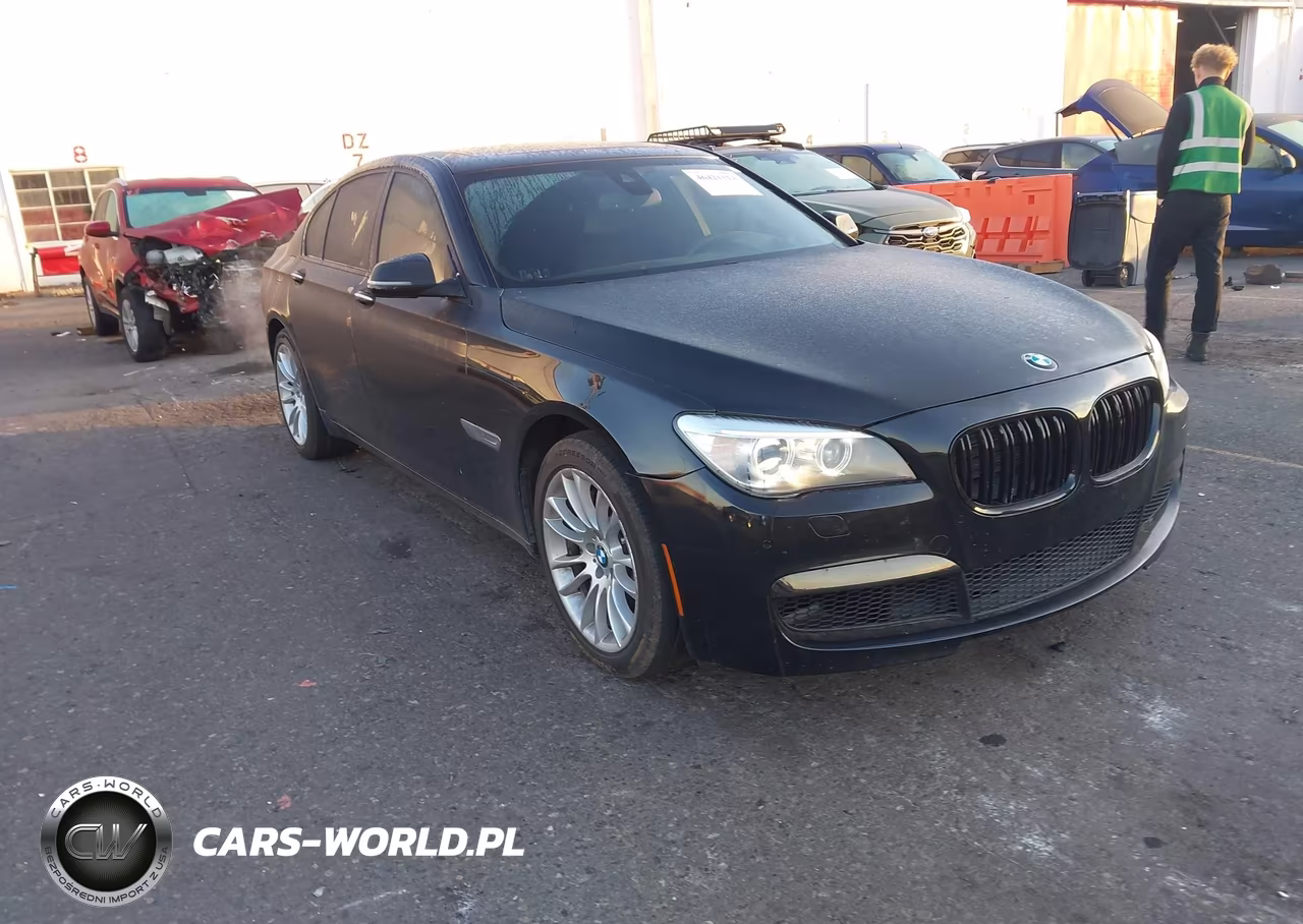 2014 BMW 750I