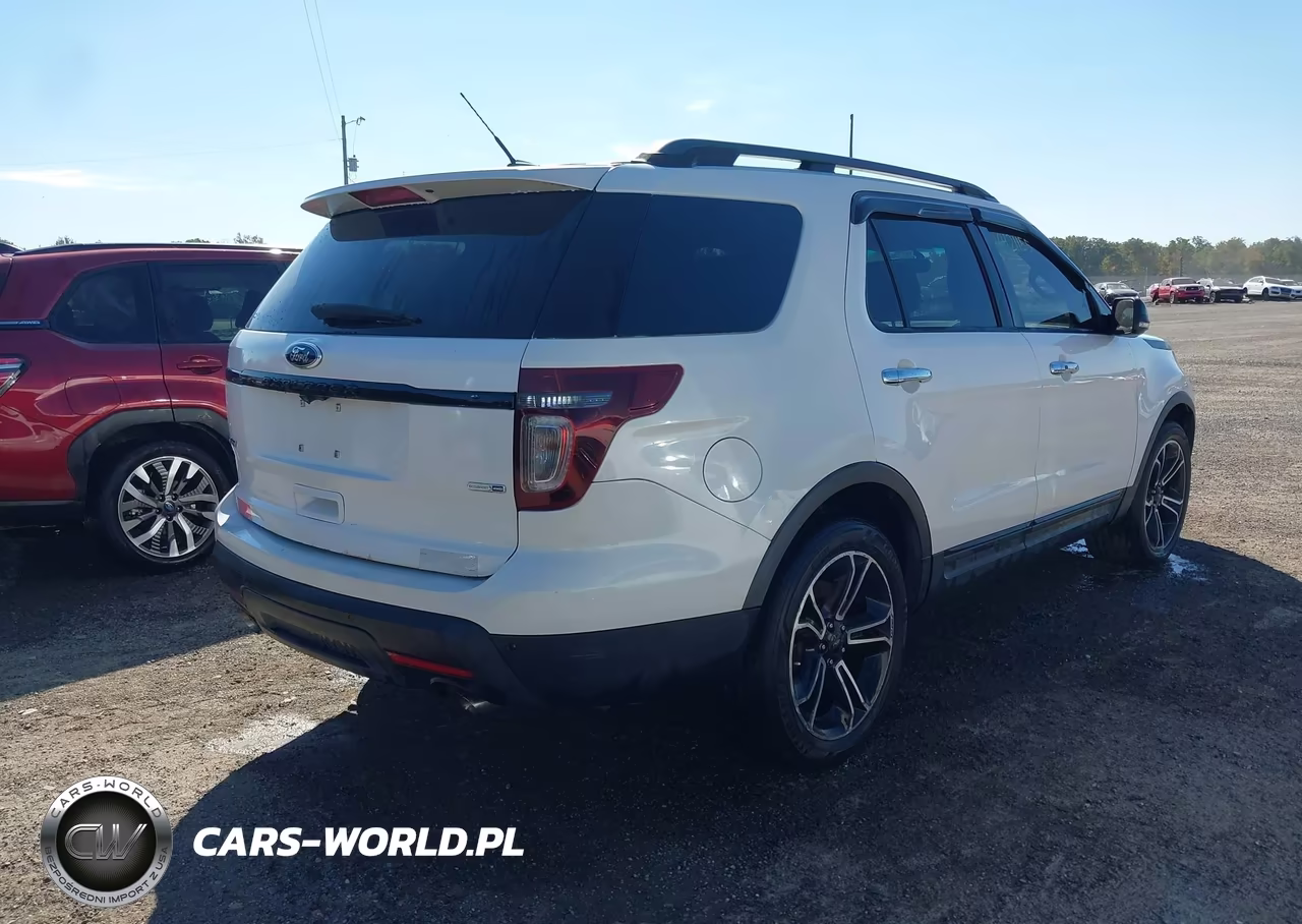2013 Ford Explorer Sport VIN:1FM5K8GT3DGB55441 - 4
