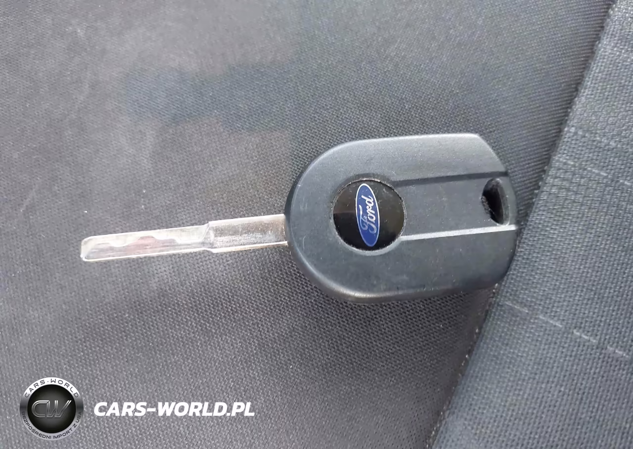 2016 Ford Focus Se VIN:1FADP3K22GL254191 - 11
