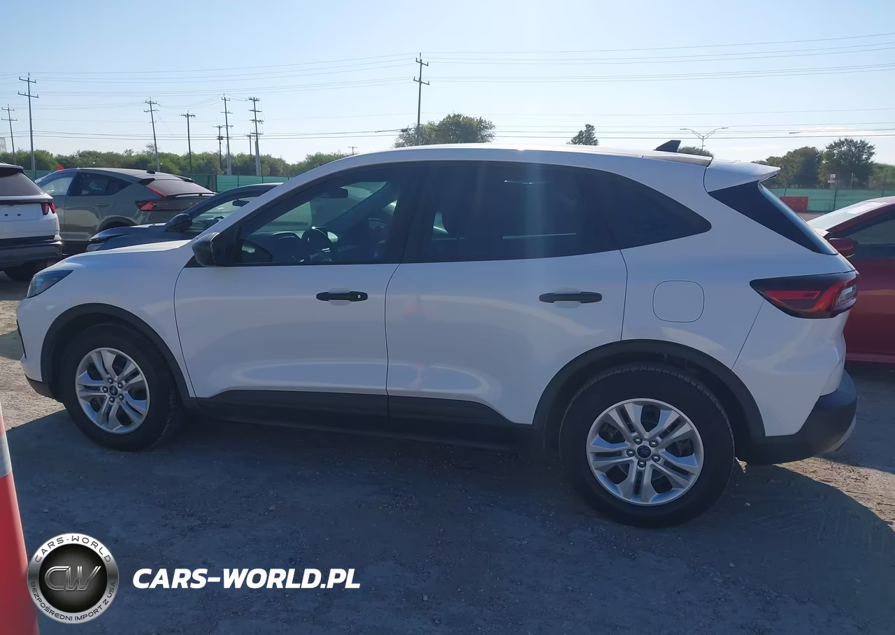 2023 Ford Escape VIN:1FMCU0FN8PUA80439 - 14
