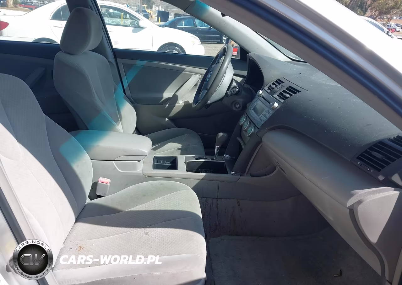 2009 Toyota Camry Le VIN:4T1BE46K39U372668 - 5