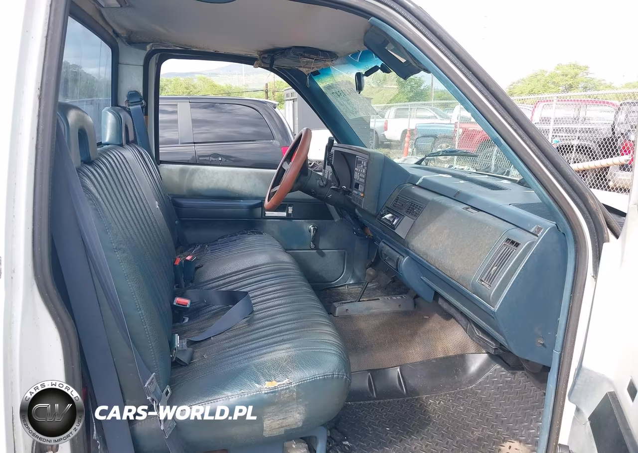 1993 Chevrolet Gmt-400 K2500 VIN:1GCGK24K1PE137087 - 8