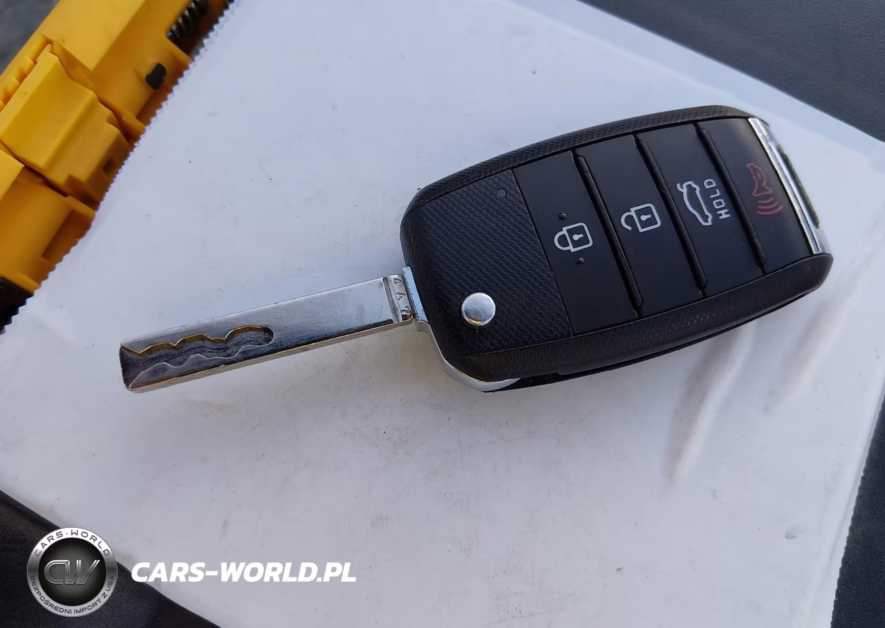 2019 Kia Optima Lx VIN:5XXGT4L38KG329890 - 11