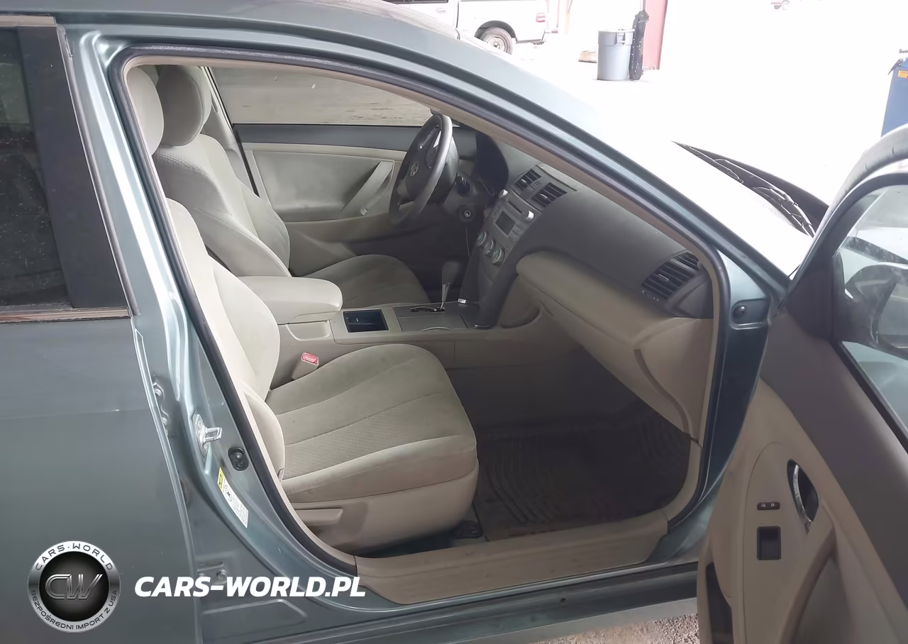2009 Toyota Camry Le VIN:4T4BE46K89R111851 - 5