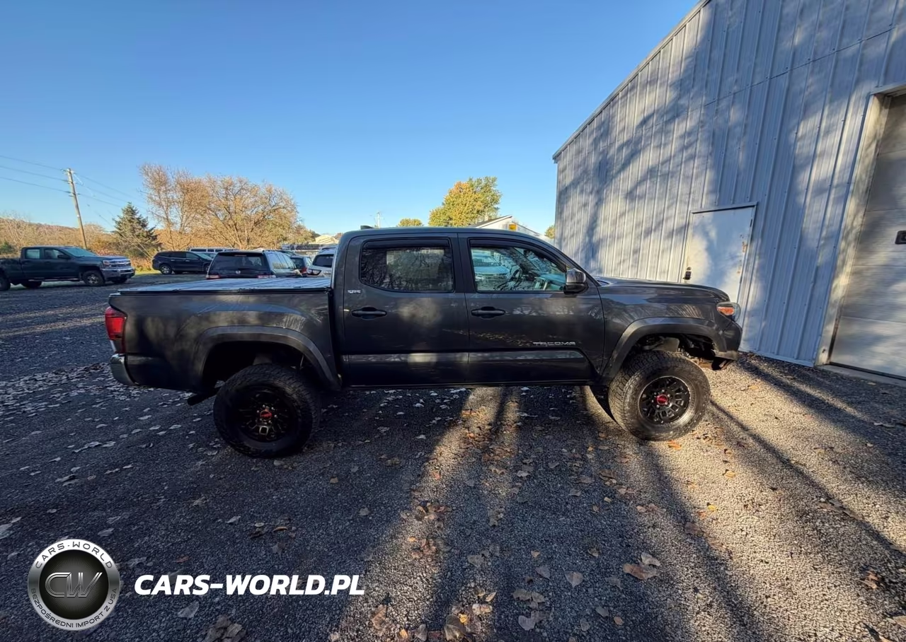 2018 Toyota Tacoma Sr5 V6 VIN:3TMCZ5AN5JM151229 - 13