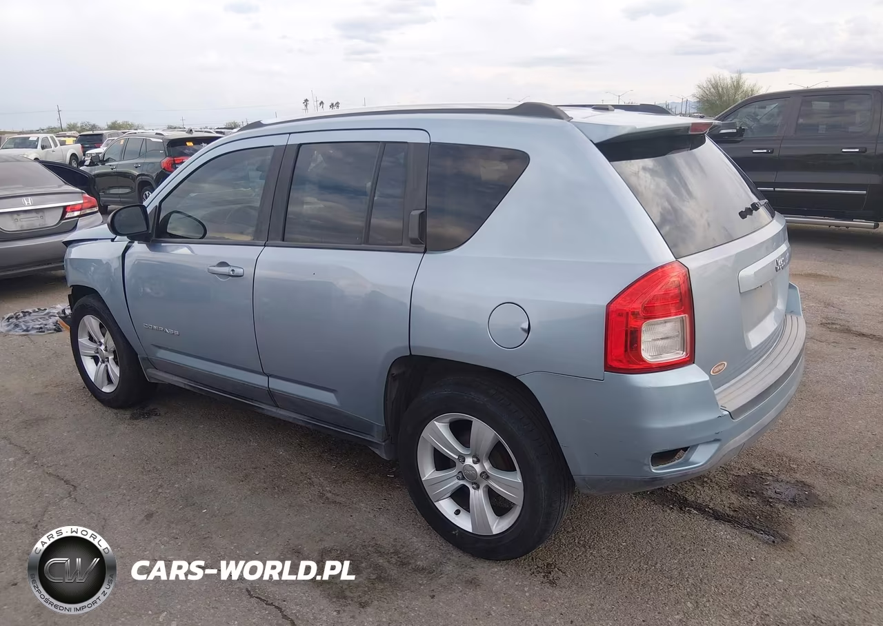 2013 Jeep Compass Sport VIN:1C4NJCBBXDD168651 - 3
