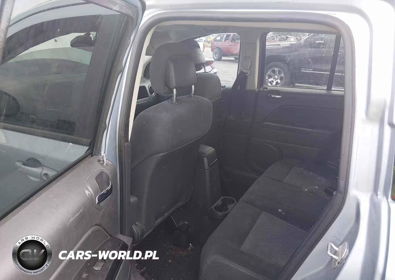 2013 Jeep Compass Sport VIN:1C4NJCBBXDD168651 - 8