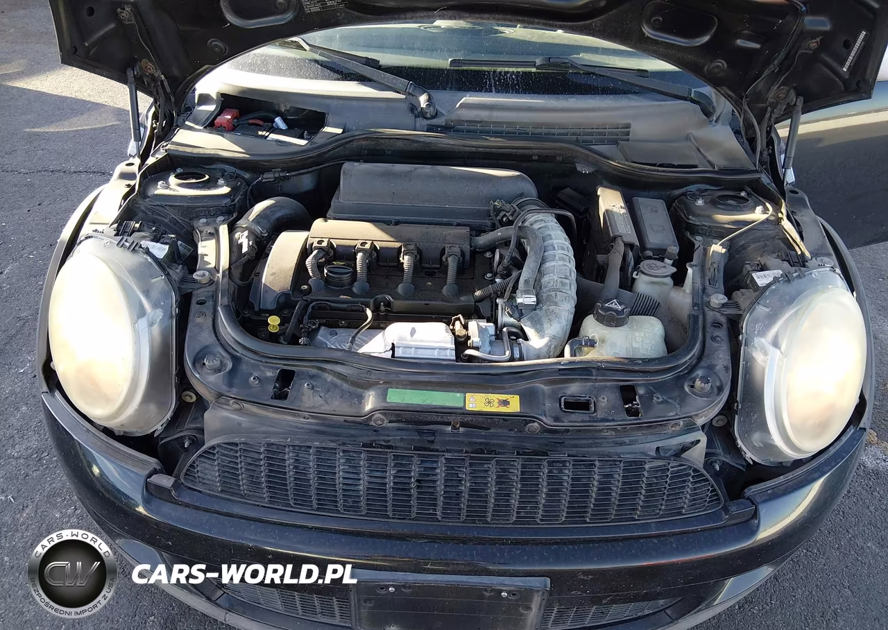 2010 Mini Cooper S VIN:WMWMF7C52ATZ74284 - 10