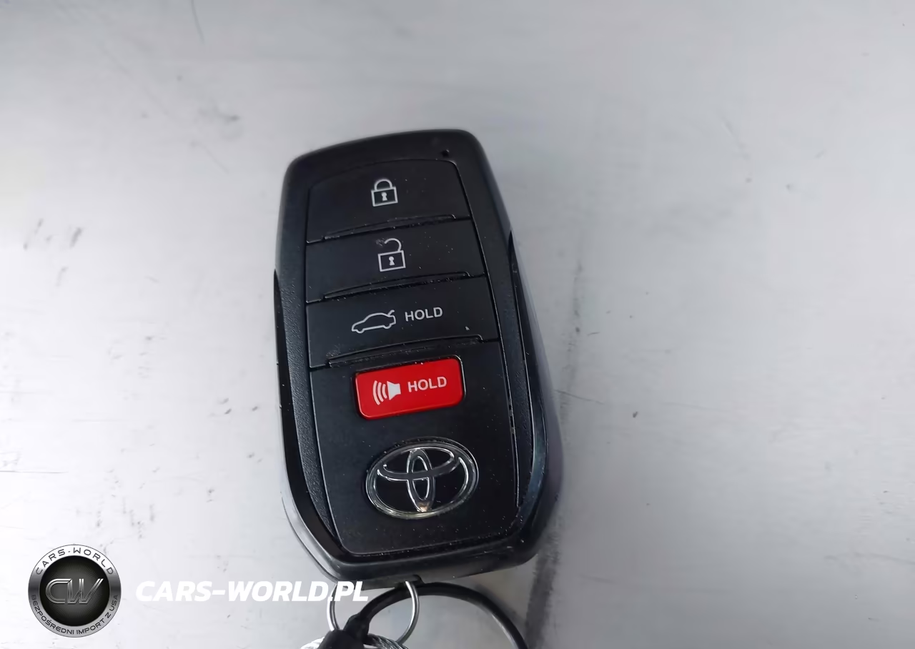 2026 Toyota Camry Le VIN:4T1DAACK6TU767460 - 11