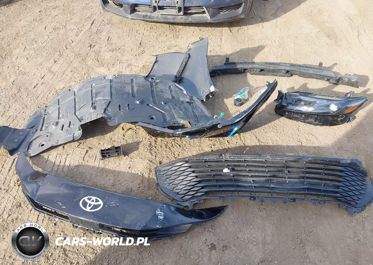 2026 Toyota Camry Le VIN:4T1DAACK6TU767460 - 12