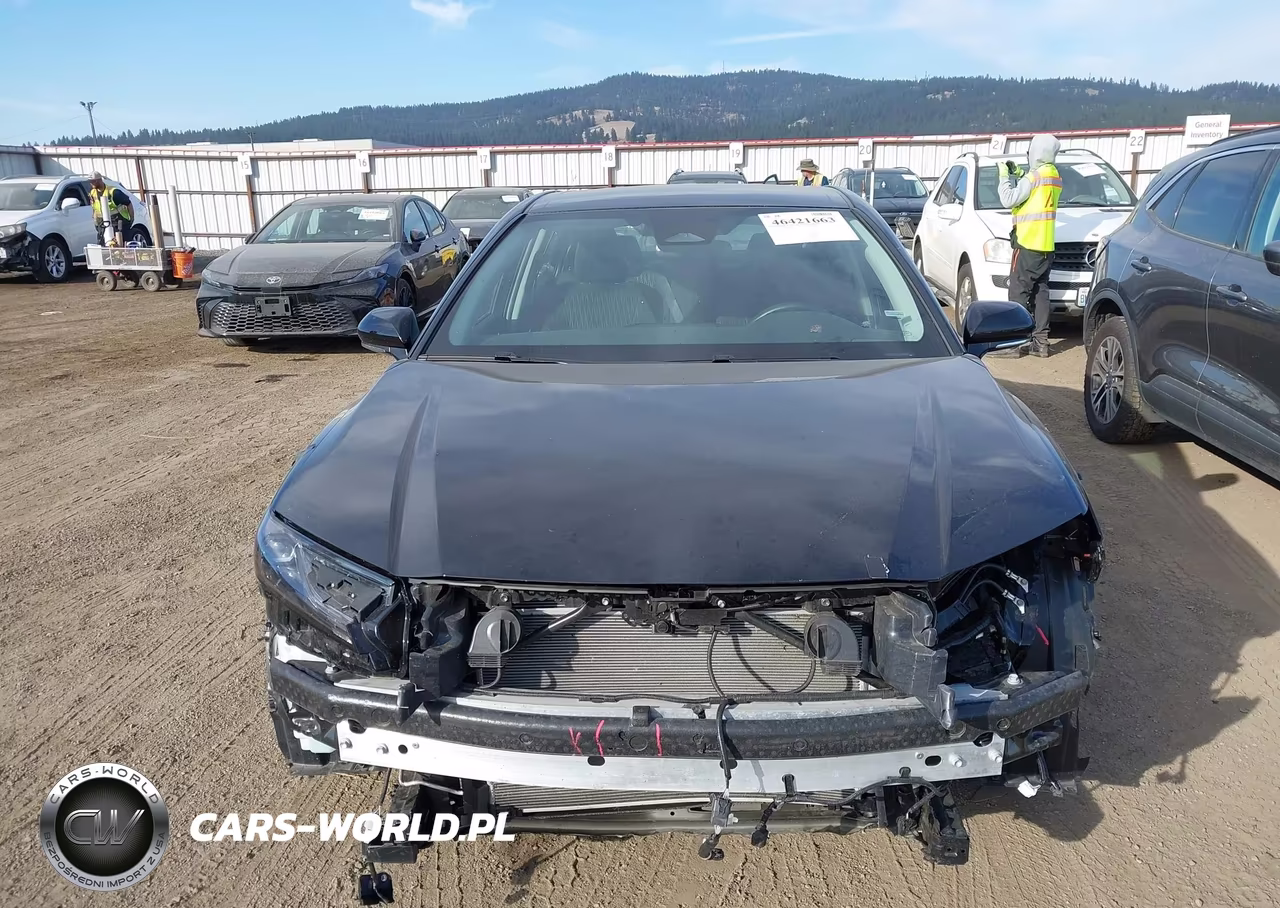 2026 Toyota Camry Le VIN:4T1DAACK6TU767460 - 13