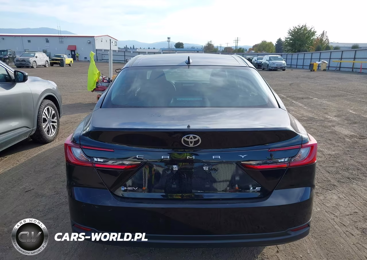 2026 Toyota Camry Le VIN:4T1DAACK6TU767460 - 17