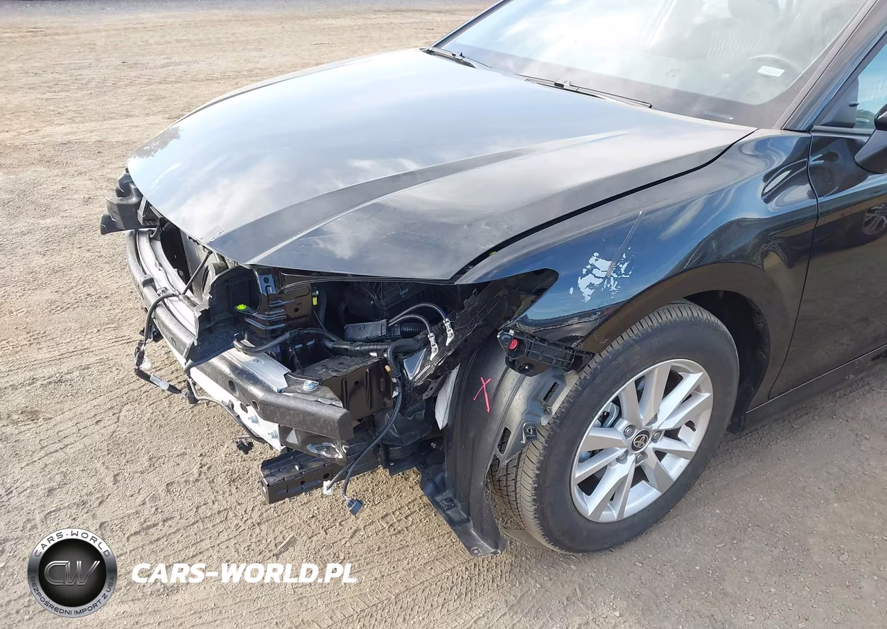 2026 Toyota Camry Le VIN:4T1DAACK6TU767460 - 19