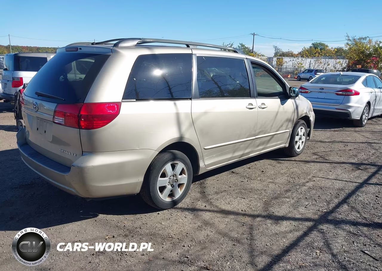 2004 Toyota Sienna Le VIN:5TDZA23C04S157133 - 4