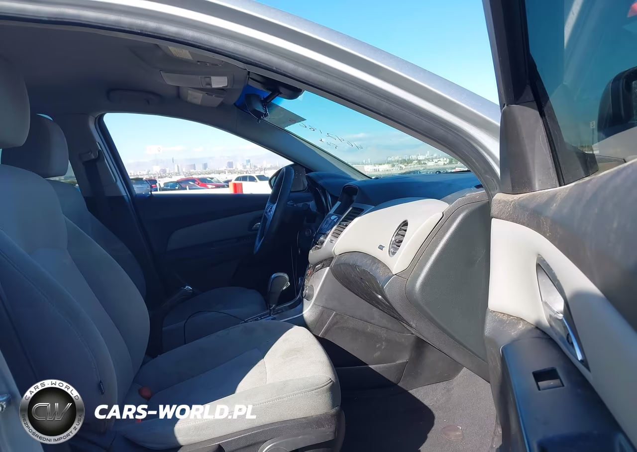 2011 Chevrolet Cruze Lt VIN:1G1PE5S96B7243002 - 5