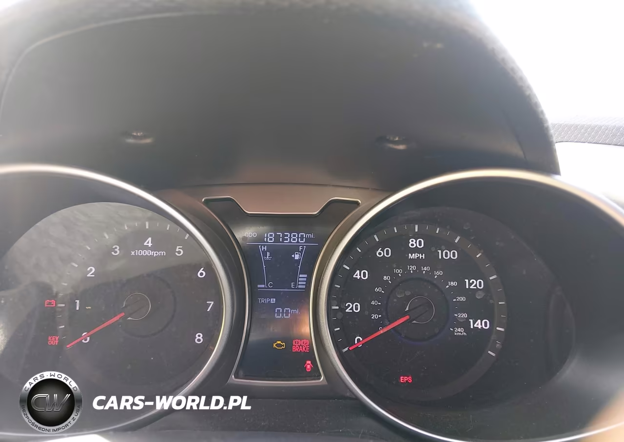2013 Hyundai Veloster Base W-Black VIN:KMHTC6AD9DU105591 - 7