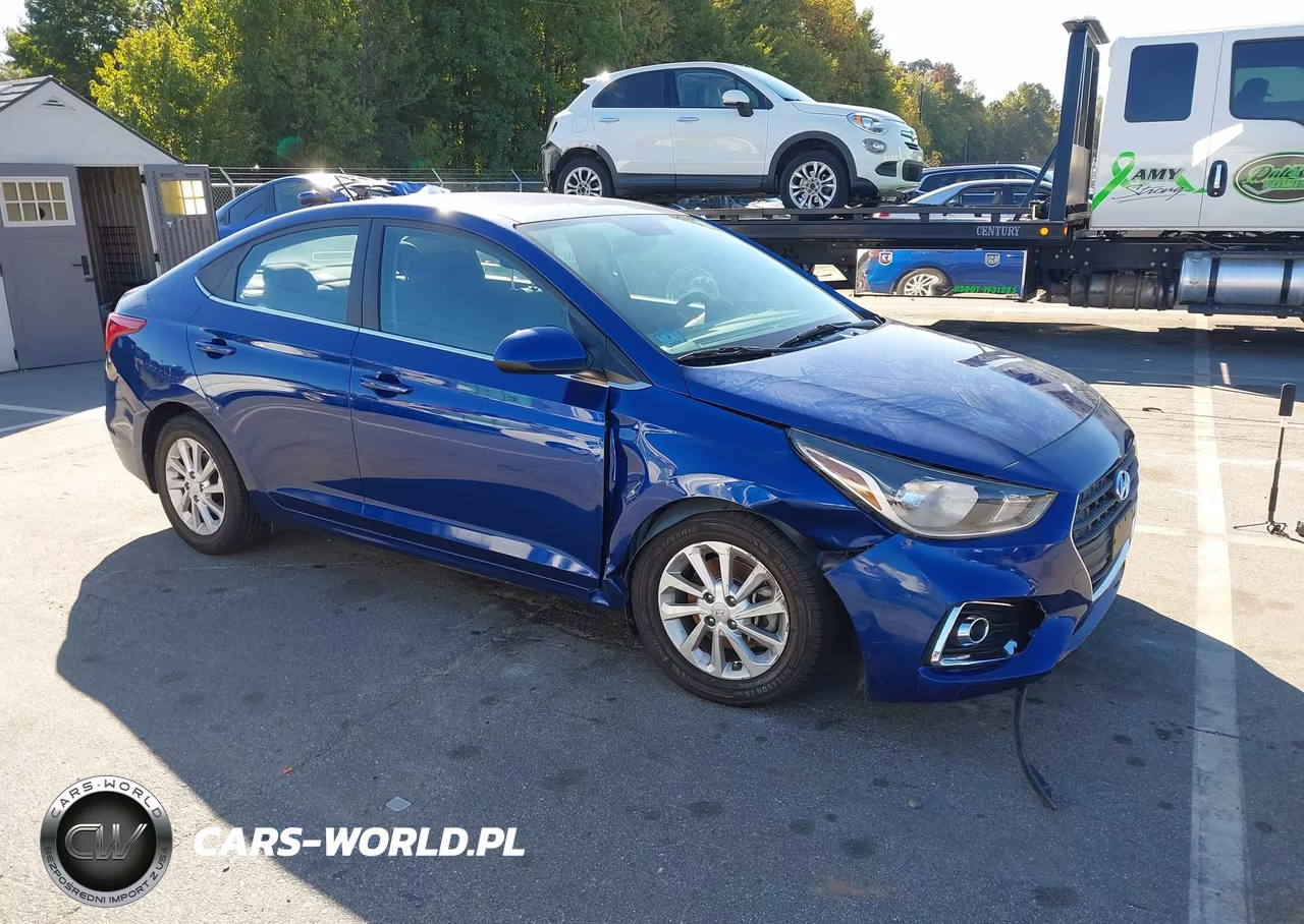 2022 Hyundai Accent Sel