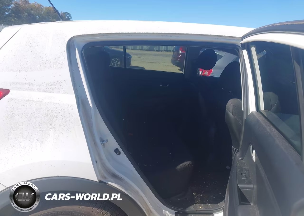 2011 Kia Sportage Lx VIN:KNDPB3A2XB7055091 - 8