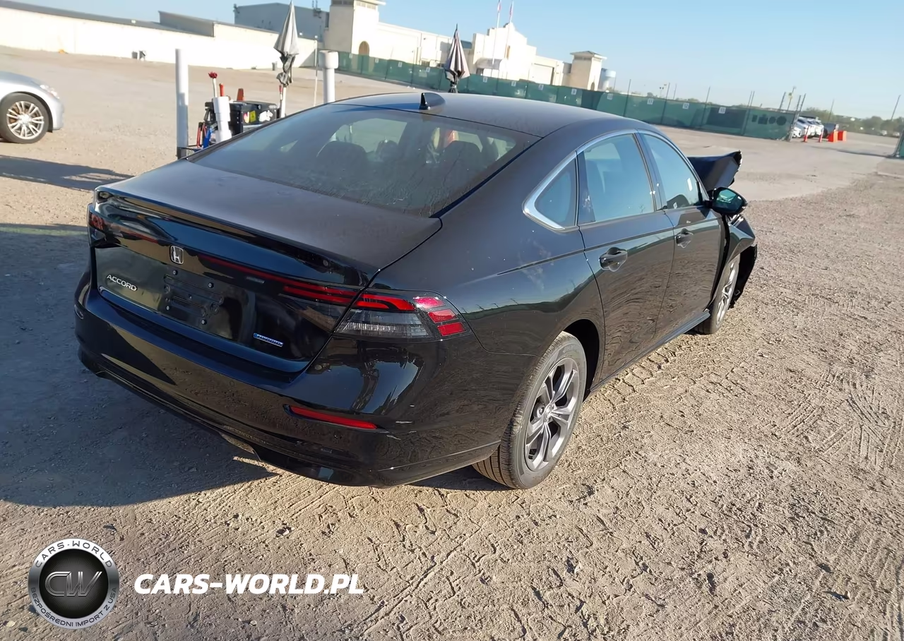 2026 Honda Accord Hybrid Ex-L VIN:1HGCY2F65TA037011 - 4