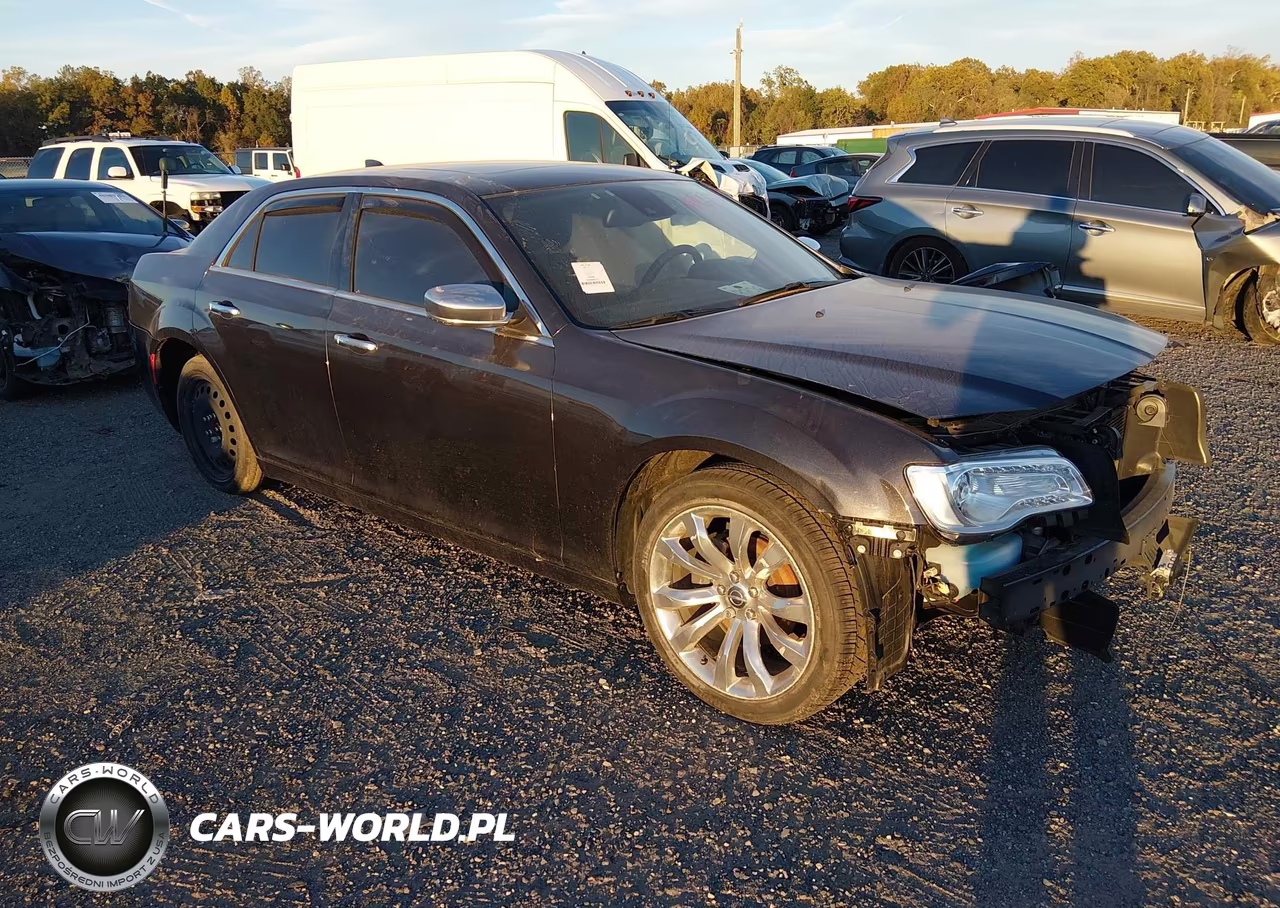 2015 Chrysler 300C Platinum