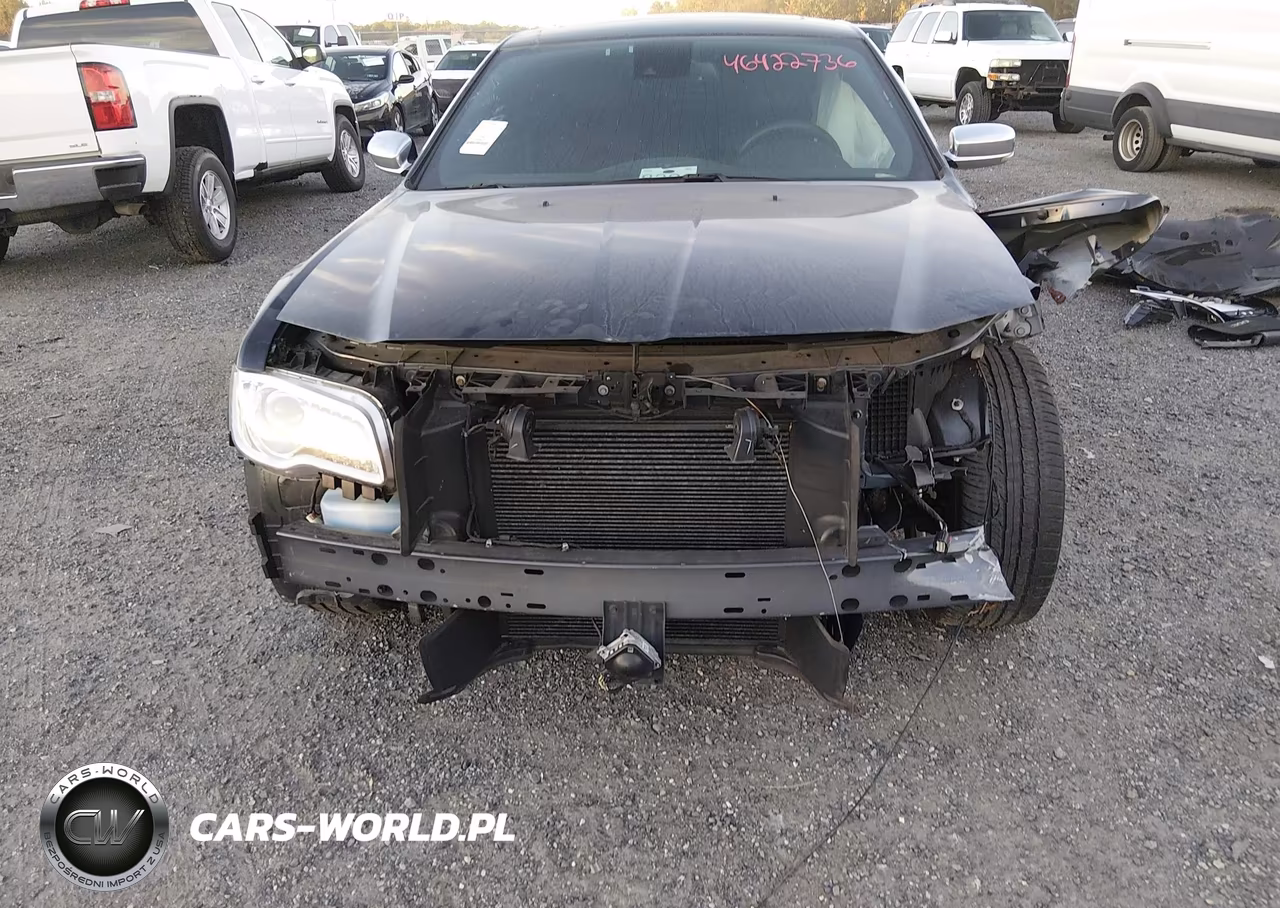 2015 Chrysler 300C Platinum VIN:2C3CCAPG7FH877297 - 6