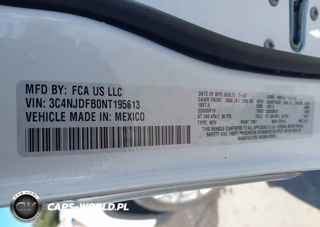 2022 Jeep Compass Latitude Lux 4X4 VIN:3C4NJDFB0NT195613 - 9