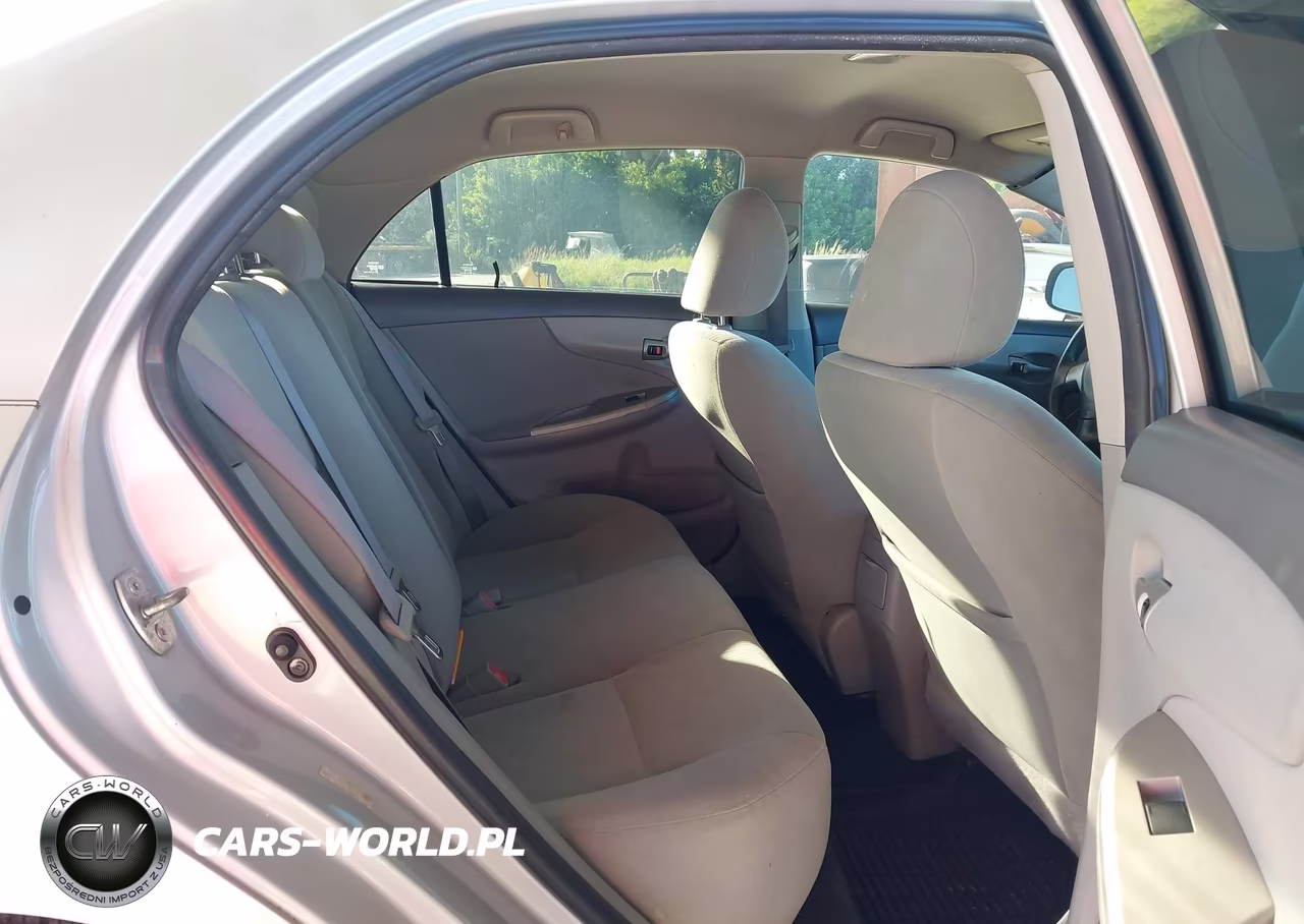 2010 Toyota Corolla Le VIN:1NXBU4EE0AZ201847 - 8