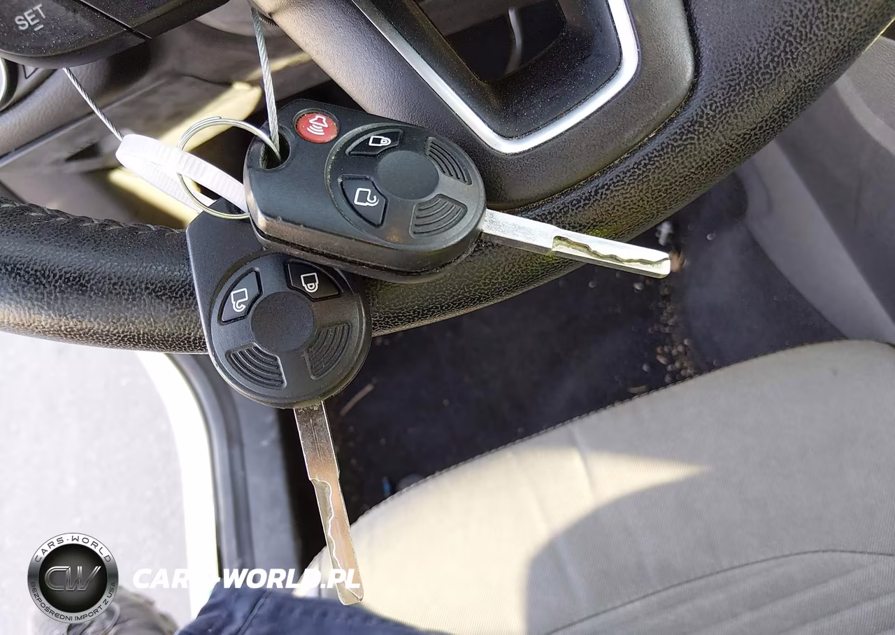 2017 Ford Escape Se VIN:1FMCU0G96HUB57070 - 11