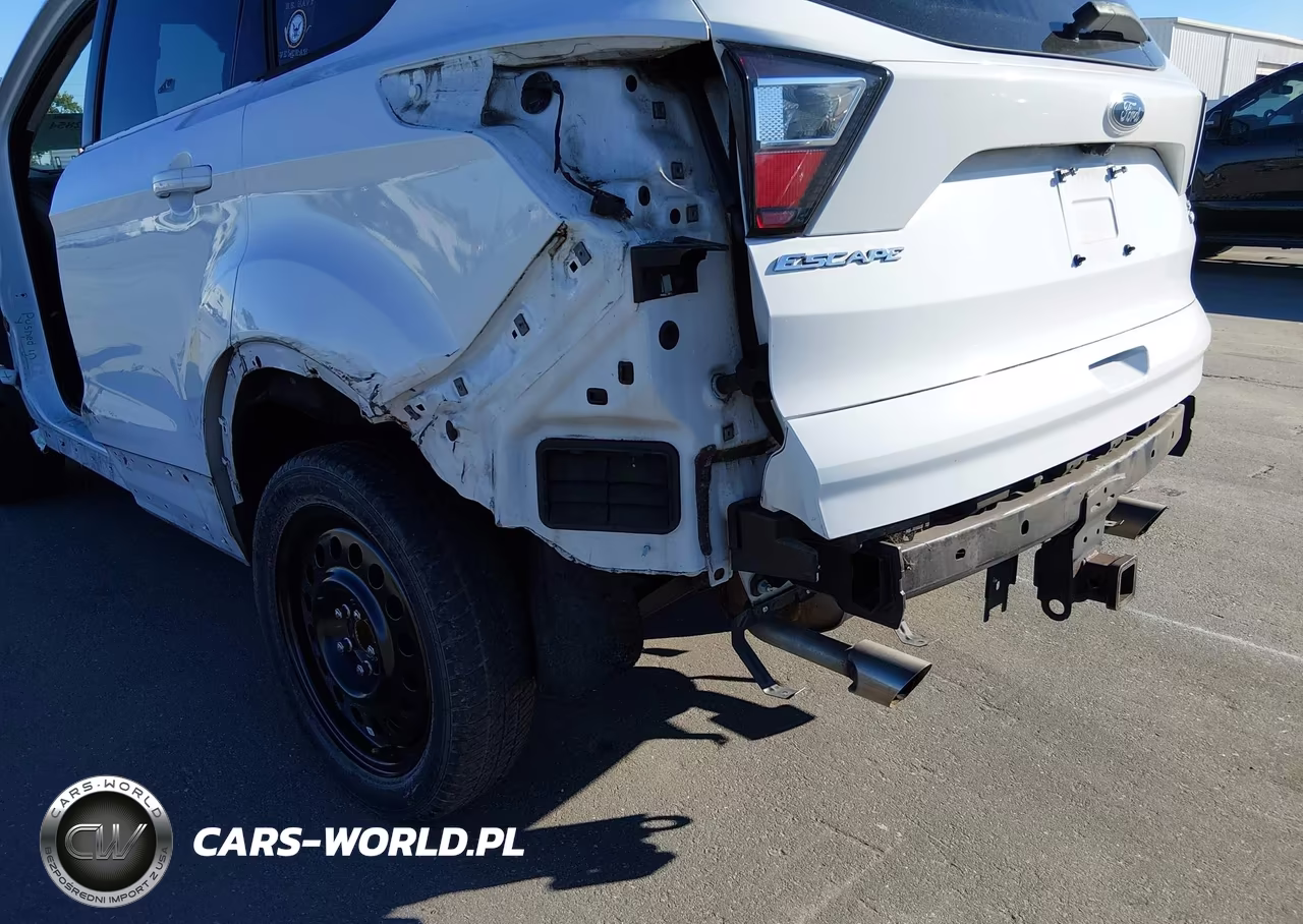 2017 Ford Escape Se VIN:1FMCU0G96HUB57070 - 15