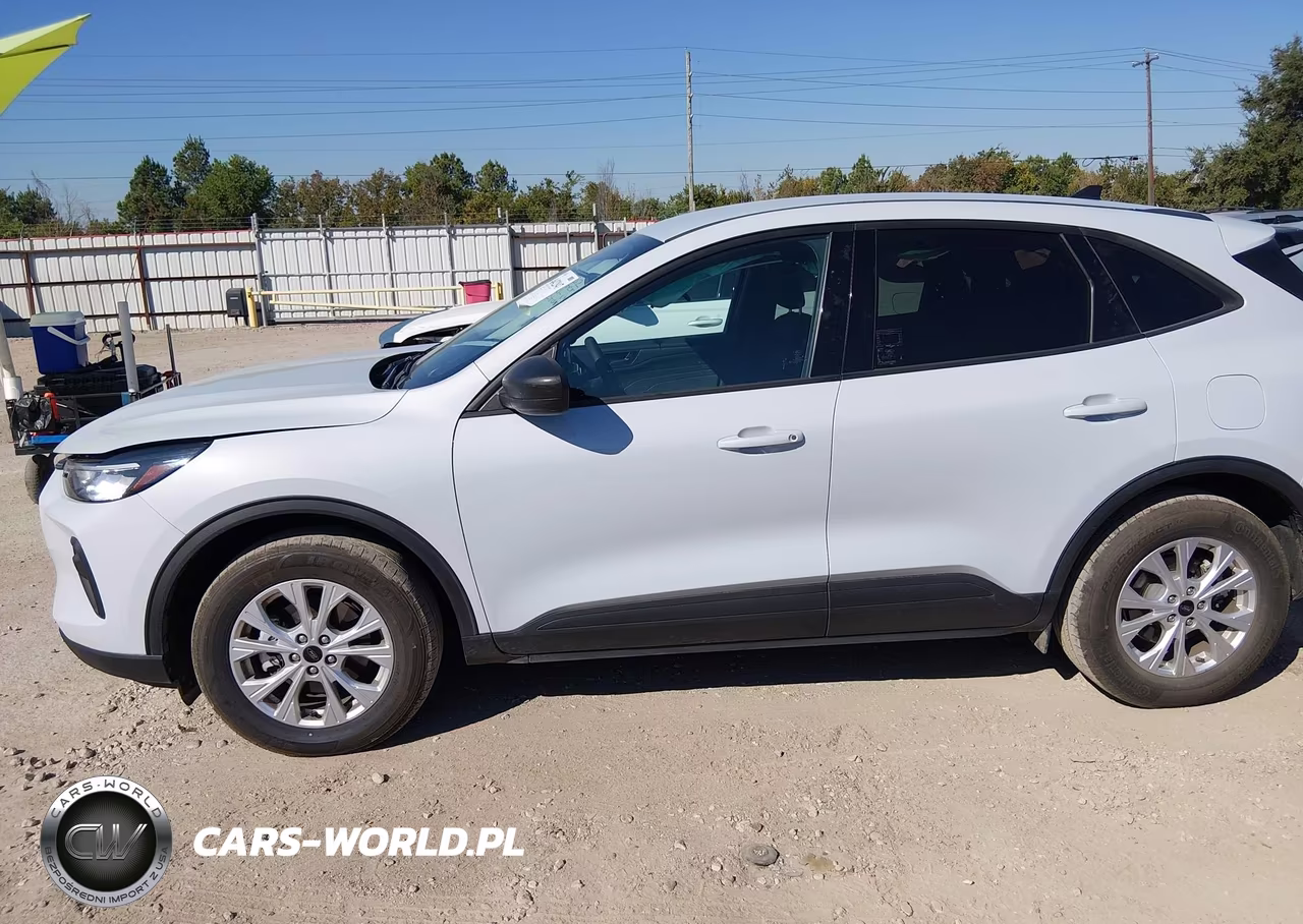 2025 Ford Escape Active VIN:1FMCU9GN9SUB00760 - 14