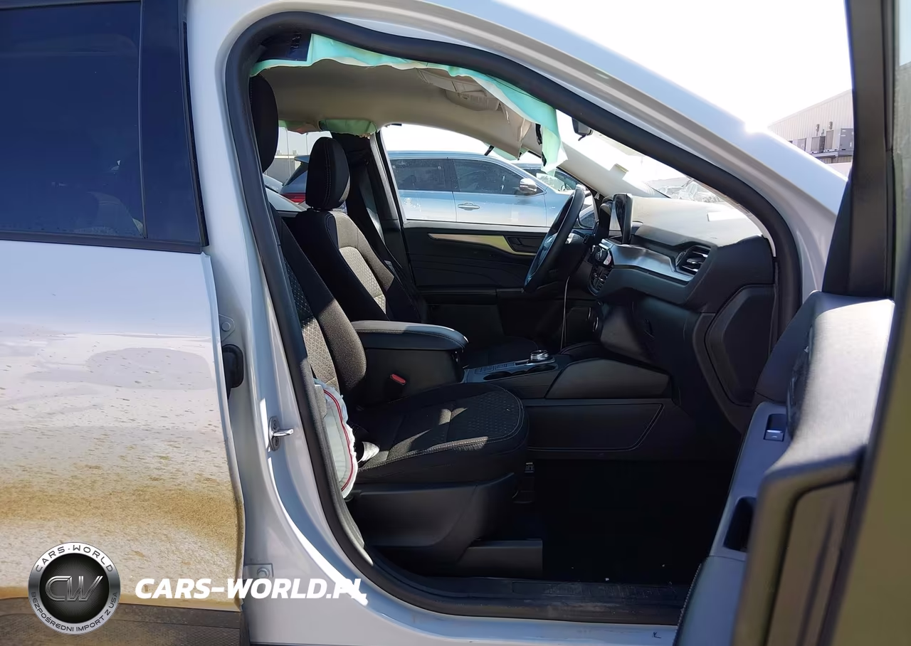 2025 Ford Escape Active VIN:1FMCU9GN9SUB00760 - 5
