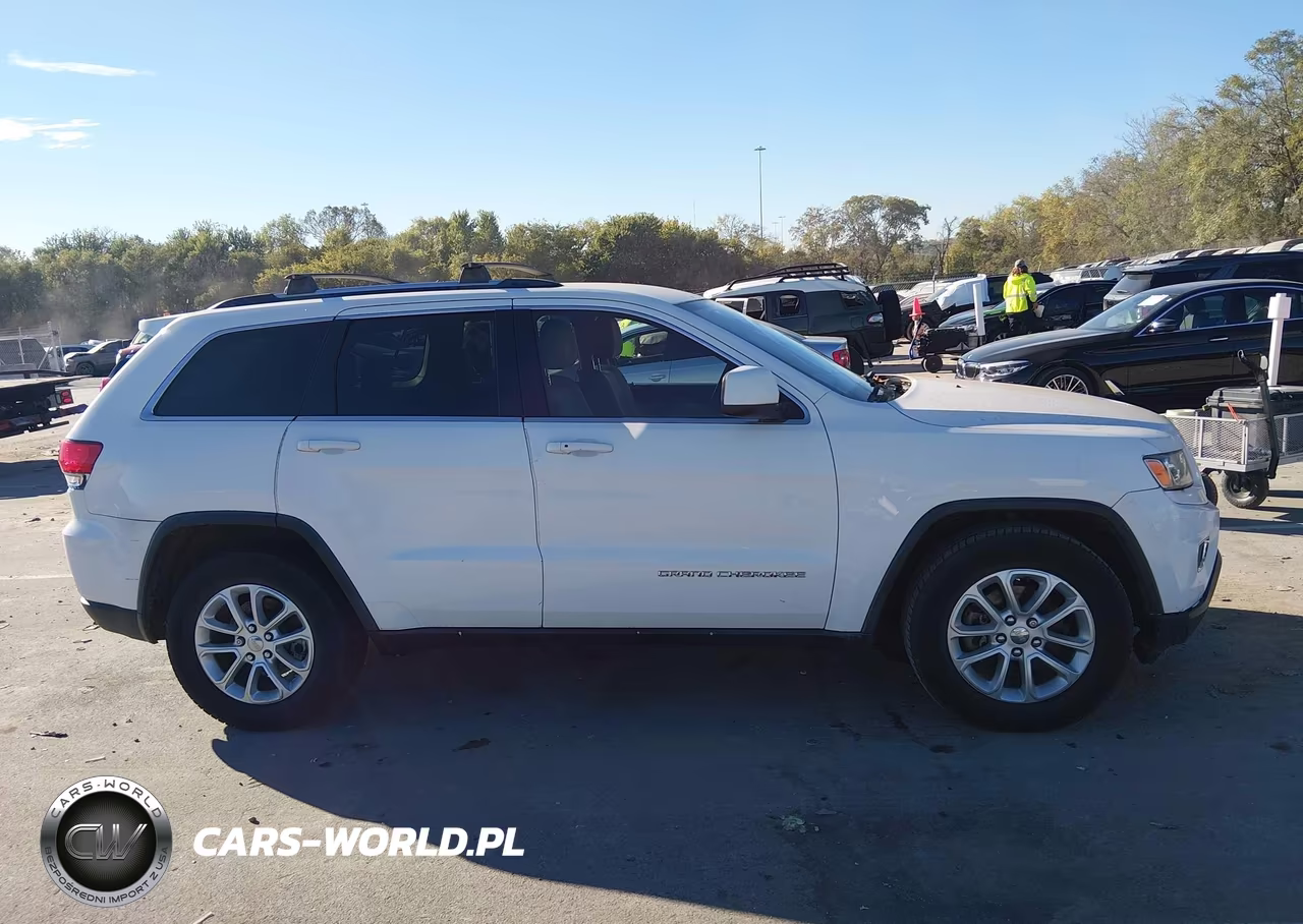 2014 Jeep Grand Cherokee Laredo VIN:1C4RJEAG5EC472844 - 13