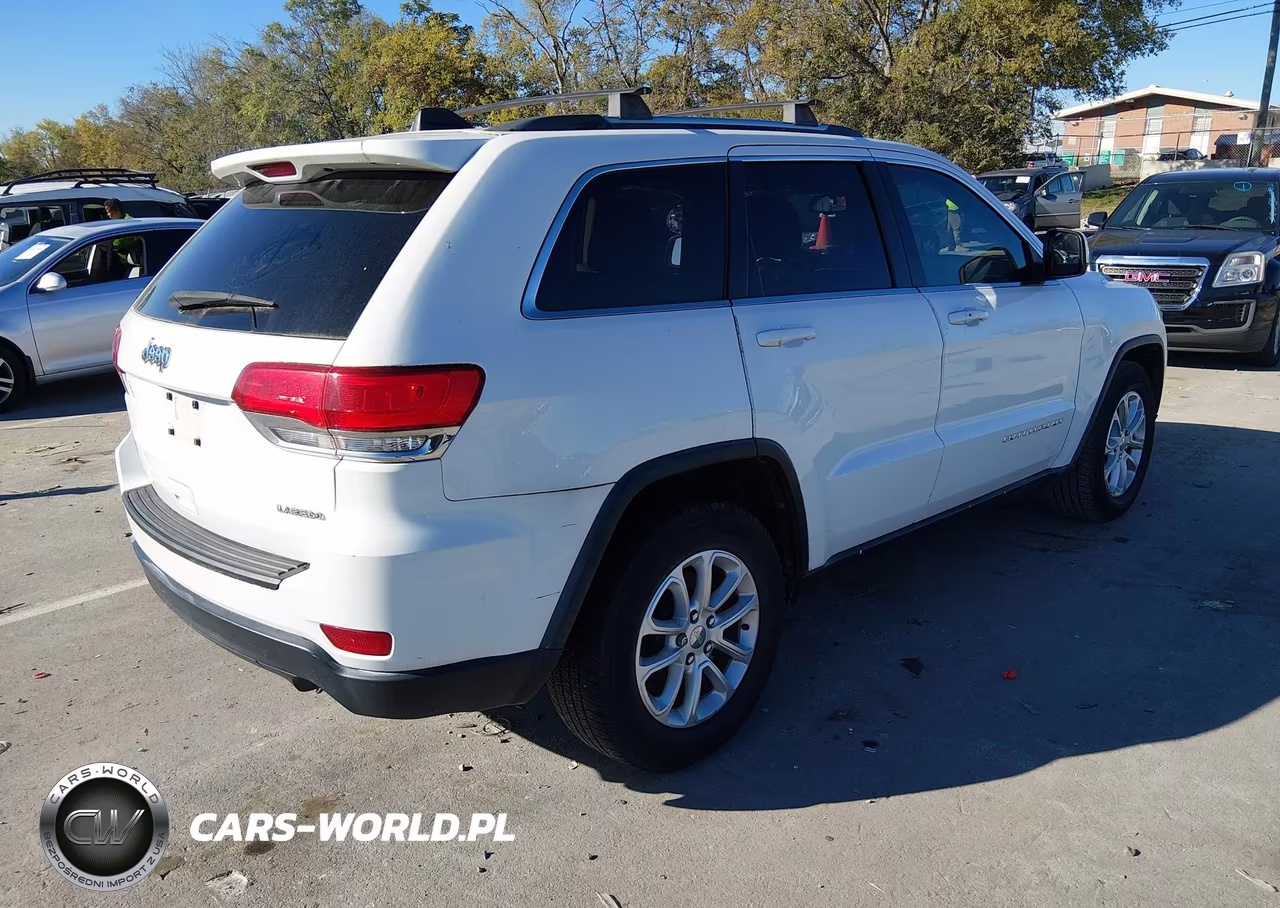 2014 Jeep Grand Cherokee Laredo VIN:1C4RJEAG5EC472844 - 4
