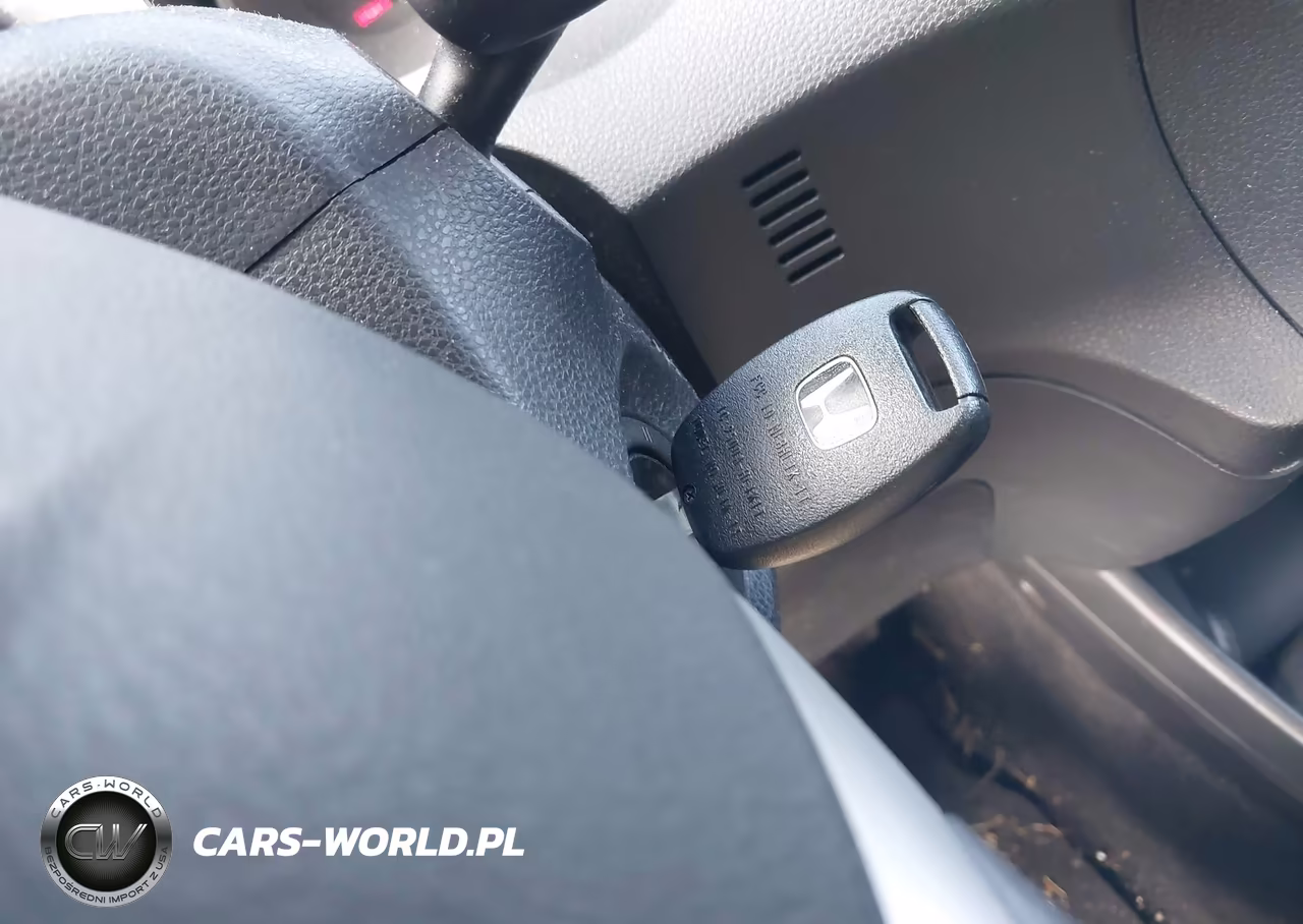 2012 Honda Fit VIN:JHMGE8G39CS002903 - 11