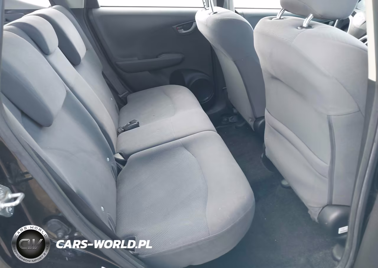 2012 Honda Fit VIN:JHMGE8G39CS002903 - 8