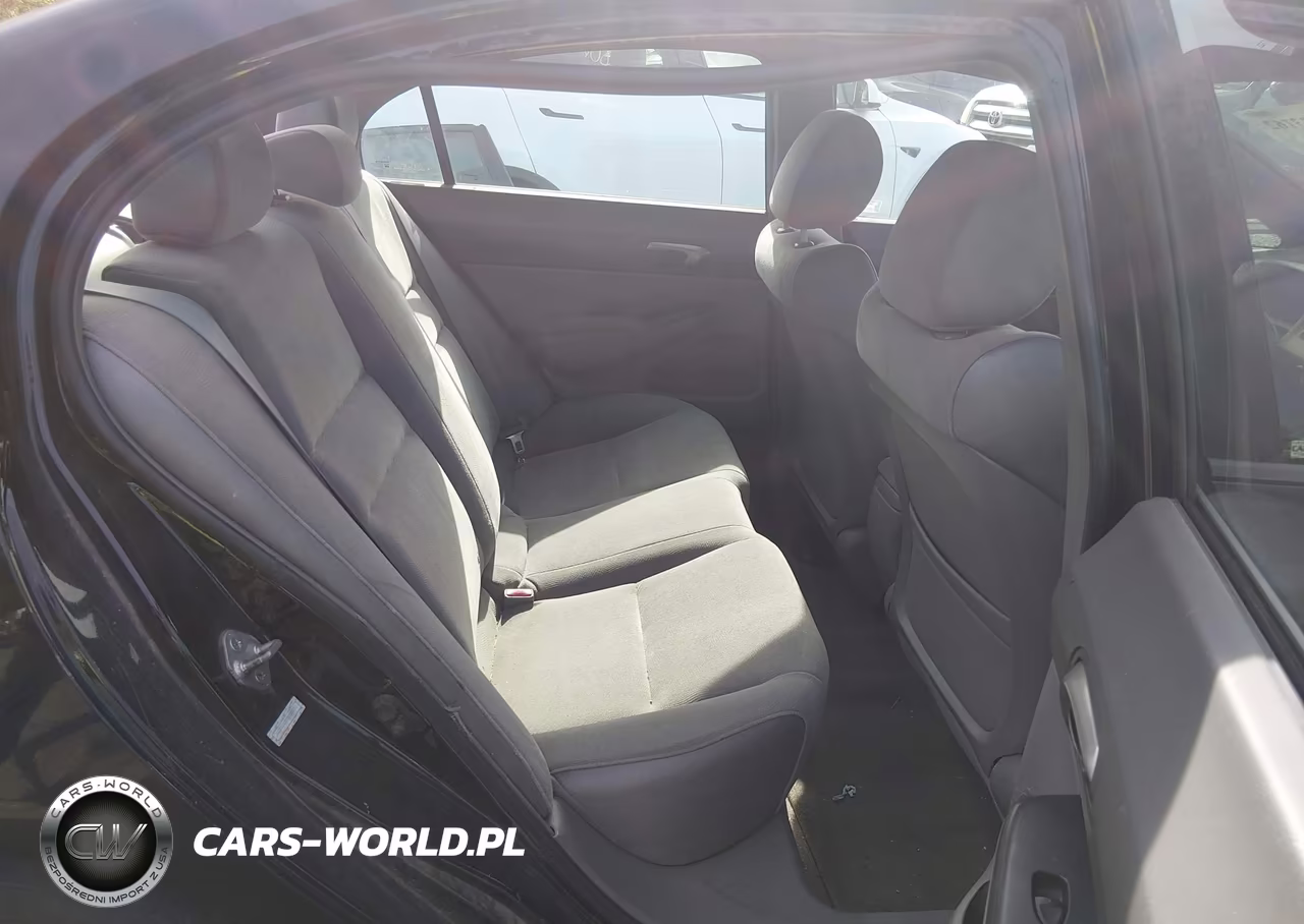 2007 Honda Civic Lx VIN:2HGFA16597H313295 - 8