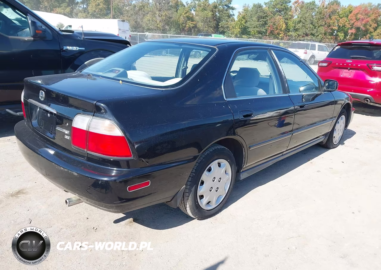 1996 Honda Accord Lx-Ex VIN:1HGCD5631TA010858 - 4