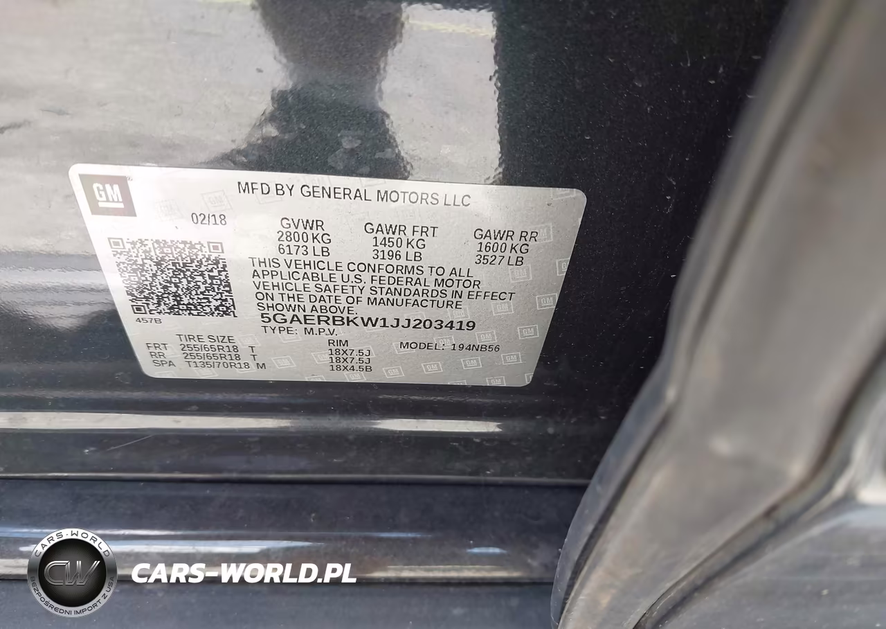 2018 Buick Enclave Essence VIN:5GAERBKW1JJ203419 - 9