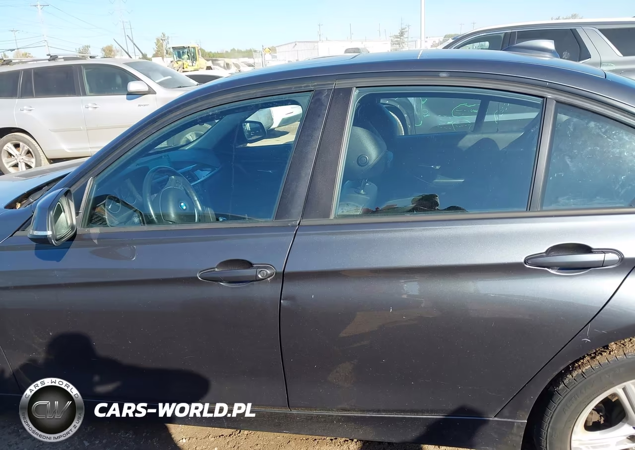 2015 BMW 328I xDrive VIN:WBA3B3C58FJ984479 - 14