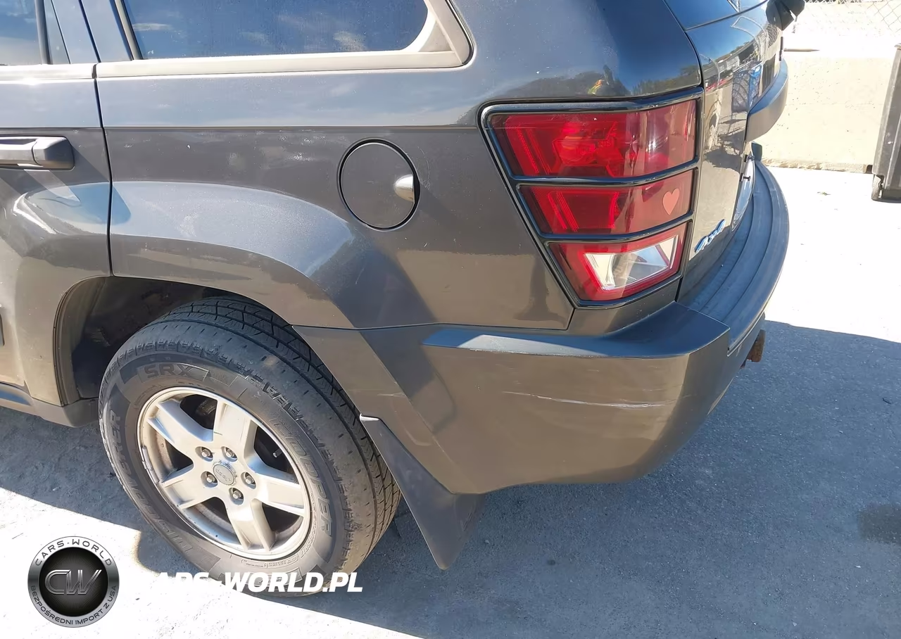 2005 Jeep Grand Cherokee Laredo VIN:1J4HR48N55C716361 - 20