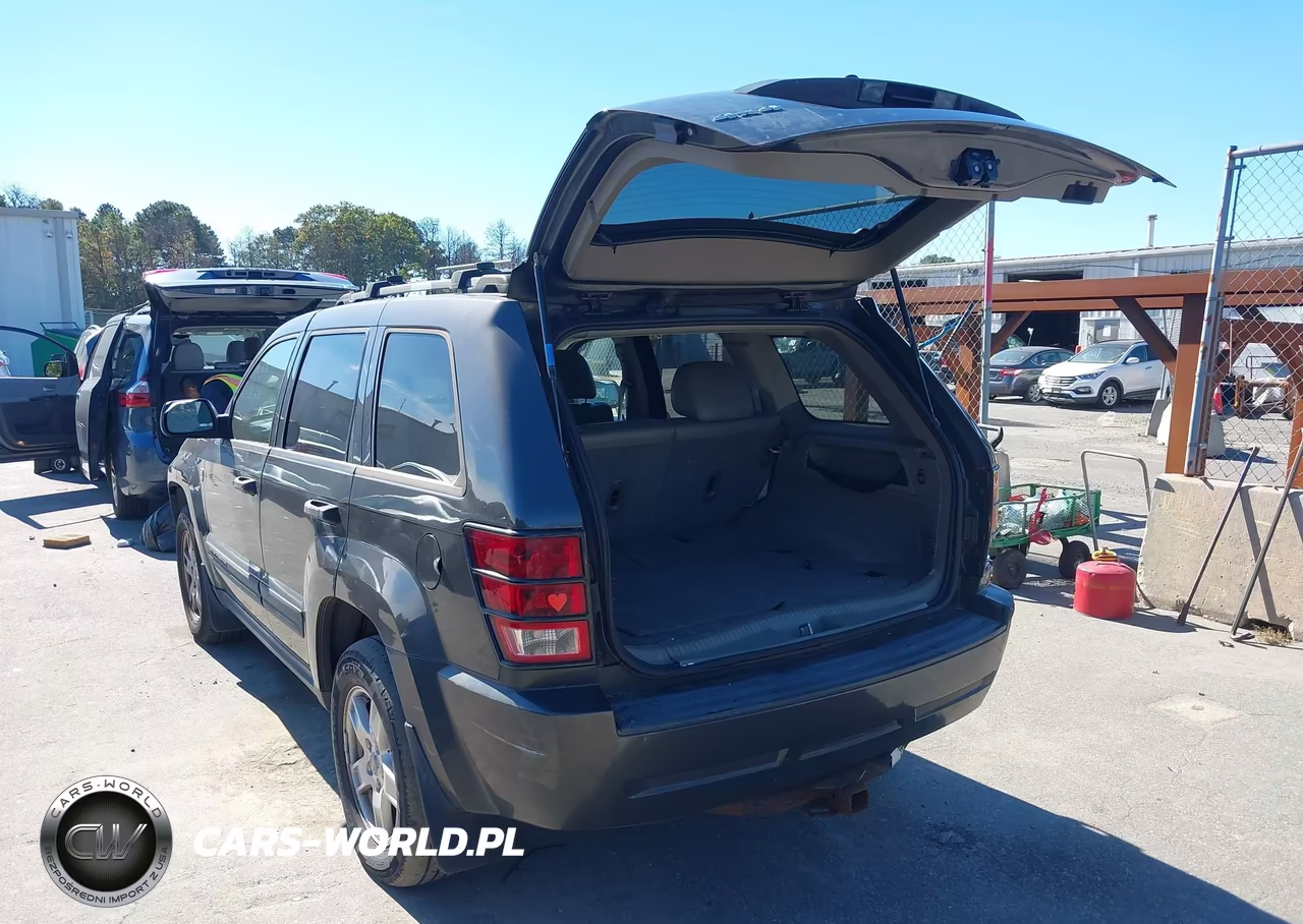2005 Jeep Grand Cherokee Laredo VIN:1J4HR48N55C716361 - 3
