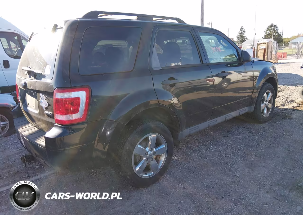 2009 Ford Escape Xlt VIN:1FMCU93G69KA34407 - 4